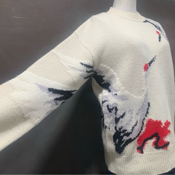 MO&Co. Wool Oversized Crew Sweater Phoenix Birds Appliqué Size XS in Vanilla - Picture 3 of 6